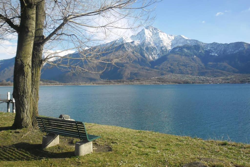 Favoloso Appartamento Fronte Lago, Gera Lario Exteriör bild