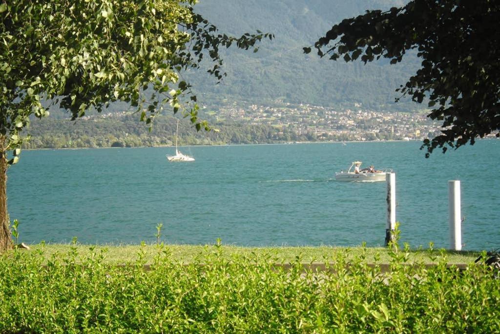 Favoloso Appartamento Fronte Lago, Gera Lario Exteriör bild