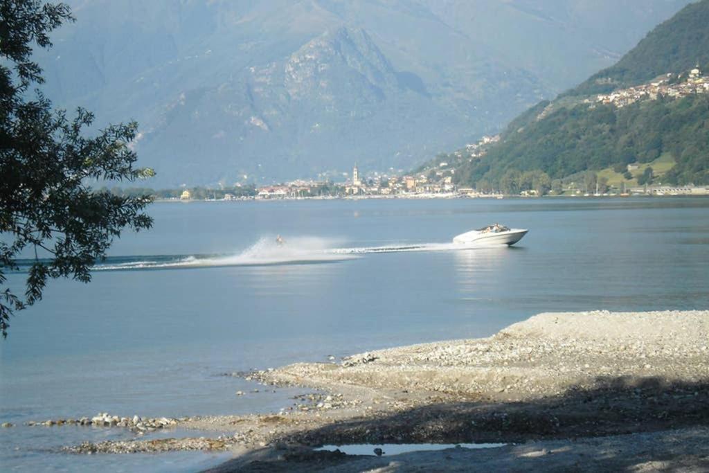 Favoloso Appartamento Fronte Lago, Gera Lario Exteriör bild